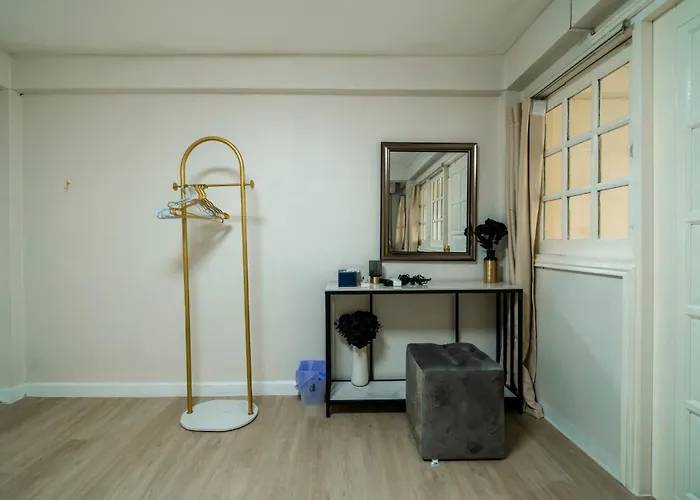 Elegant 5br Pool In Bangkok-peaceful * 曼谷